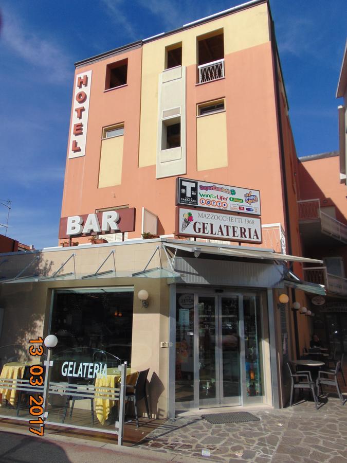 Hotel Mazzocchetti Città Sant'Angelo Exterior foto